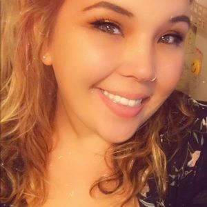 Meet your Posher, Stevie d